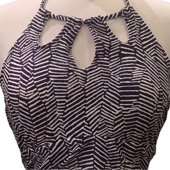 Island Escape Tankini Top 6 or 8 Bora Bora 
Mikonos Beach High-Neck Swim Navy - Picture 3 of 9